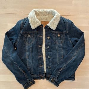 Vintage cropped denim jacket